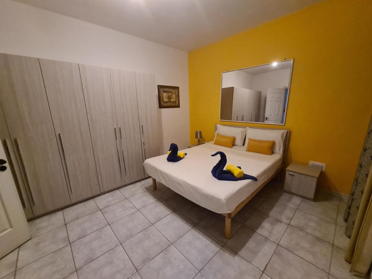 Spacious Seafront Apt Next To Sliema-Valeta Ferry Exterior foto